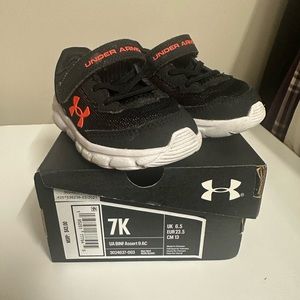 Toddler size 7 New Balance Sneakers